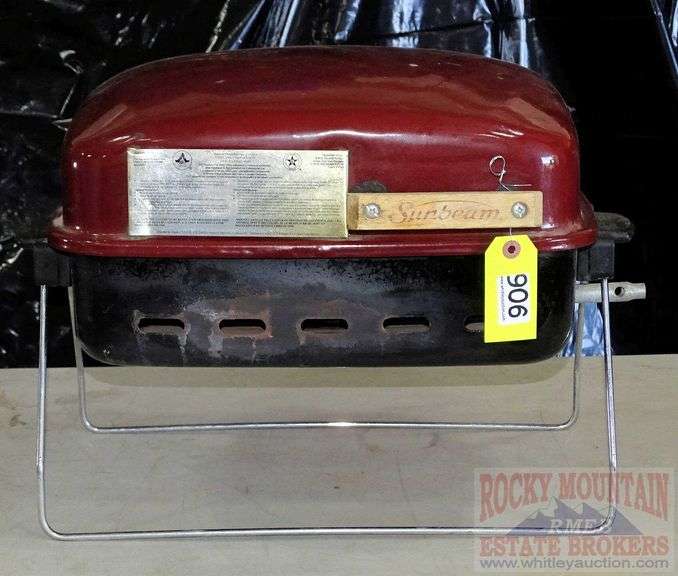 Sunbeam portable gas grill. Rocky Mountain Estate Brokers Inc.