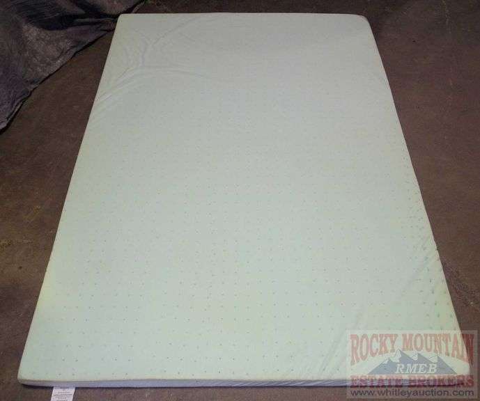 Expensive Brookstone Memory Foam mattress topper with washable cover