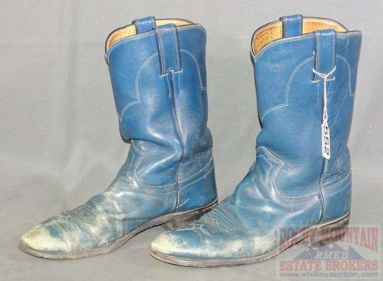 Vintage 1980's turquoise Justin Roper ladies cowboy boots, size 7.5 A