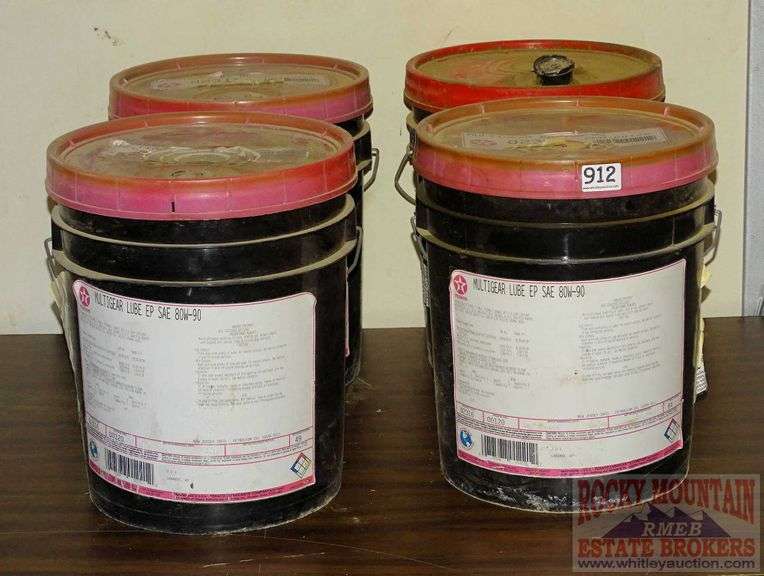 4 partial 5 gallon buckets of Multigear lube. All for one money