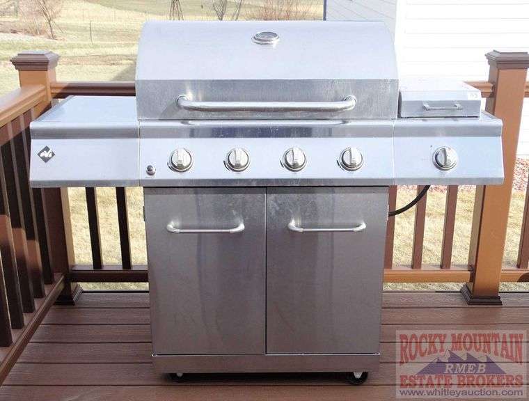 Member's Mark Stainless Steel Grill W/ Side Burner & Propane Bottle