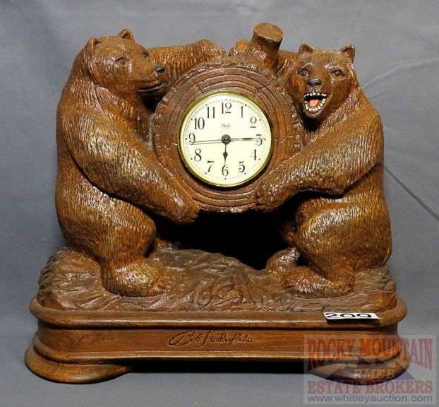 Fantastic Bob Timberlake Collection carved bear mantle clock by Sligh