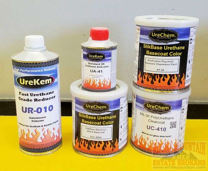 Asst. new UreChem paint, clear coat & reducer. A lot of value here. All