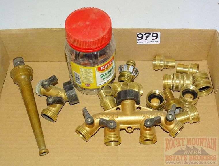 Asst. brass hose fittings, manifold, nozzle & more. All for one money