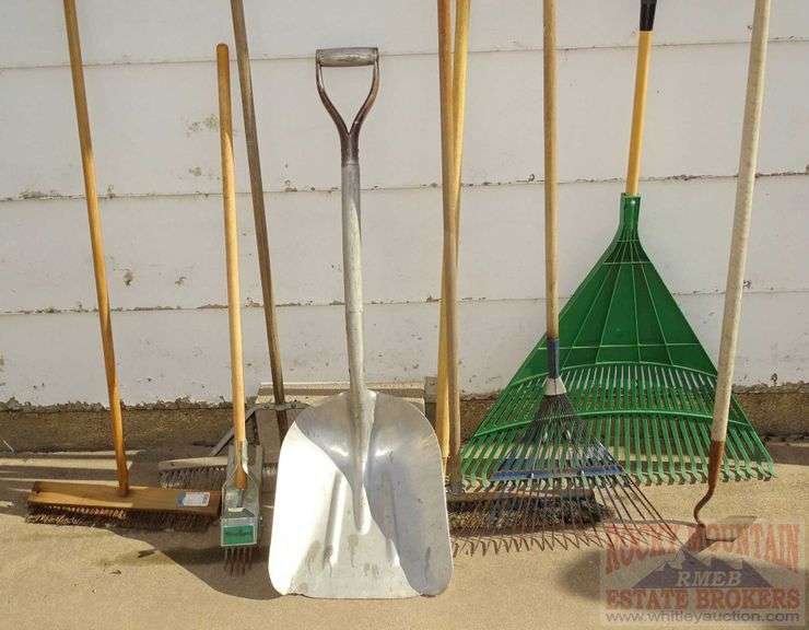Aluminum scoop shovel. Brooms, rakes & more. All for one money. Rocky
