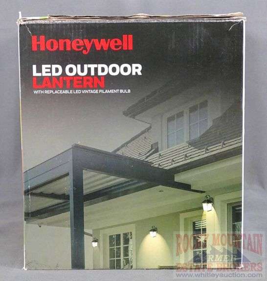 New Honeywell LED Outdoor Lantern with vintage style filament bulb