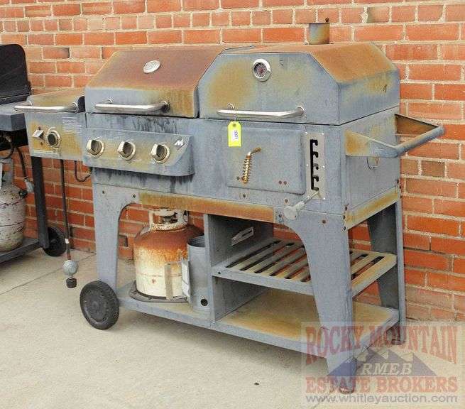 Member's Mark charcoal & gas combo grill with side burner, propane
