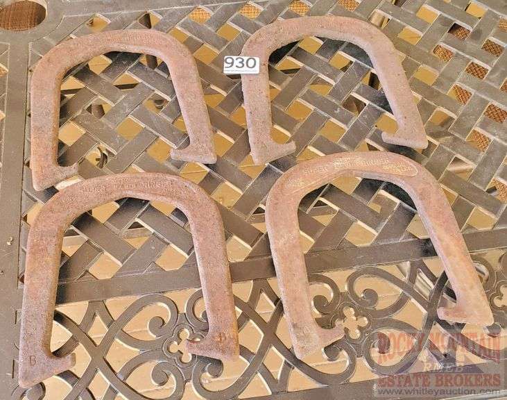 Set of 4 Super Ringer 2.25 horseshoes w/ 2 As & 2 Bs. All for one