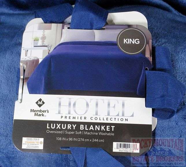 New Member's Mark Hotel Premier Collection King Size Luxury Blanket