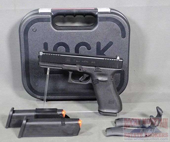 New Glock 17 Gen 5, Made in Austria, 18shot 9mm semiautomatic pistol