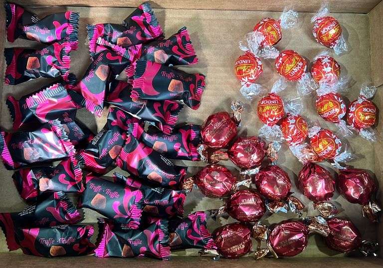 Assorted Individually Wrapped Lindor Chocolates, Harry & David Dark