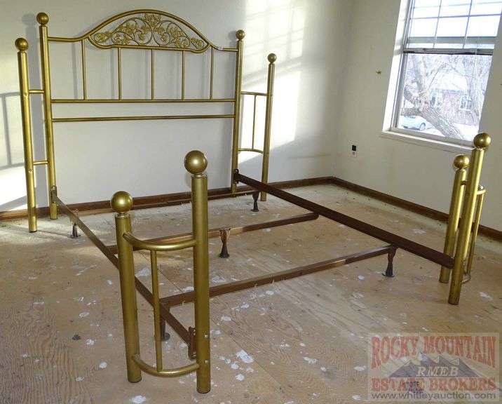 Great 1970s Queen Size Brass Bed W/ WrapAround Footboard. Head Board 51" High Rocky Mountain