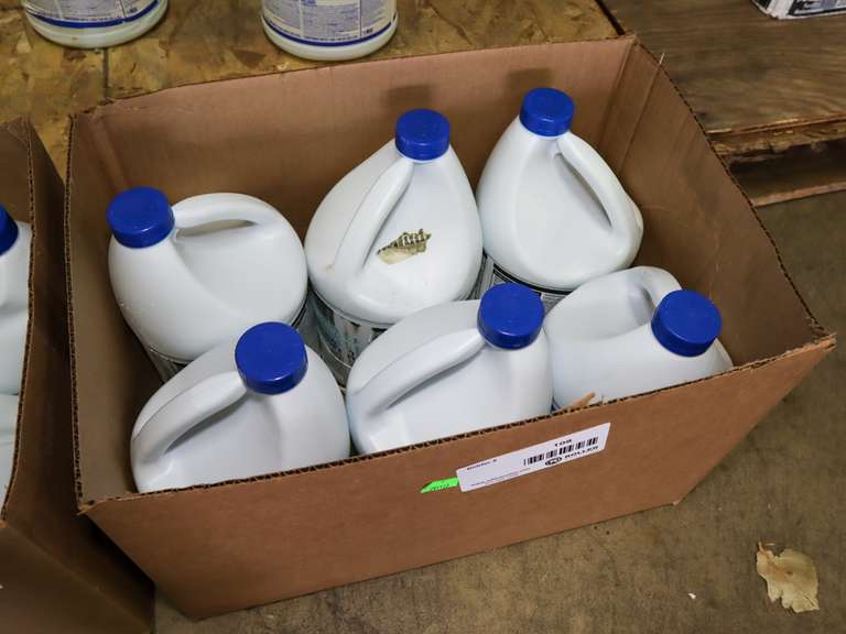 (6) 1Gallon Jugs of Pure Bright Germicidal Ultra Bleach Roller Auctions