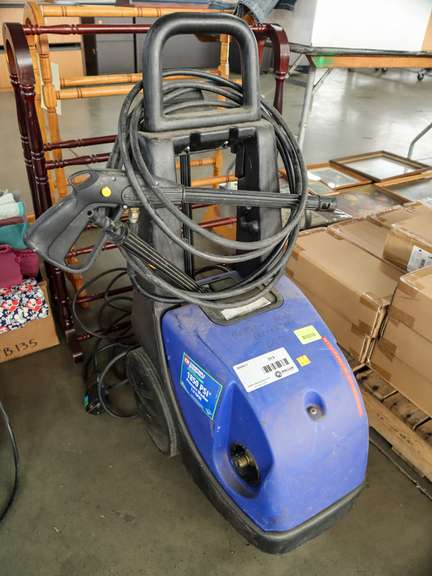 Campbell Hausfeld 1850-PSI Pressure Washer - Roller Auction