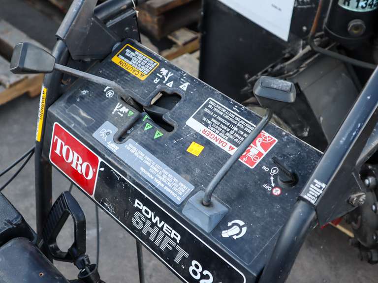 Toro Power Shift 824, 38540, 24in Snow Blower, Gas (Inoperable