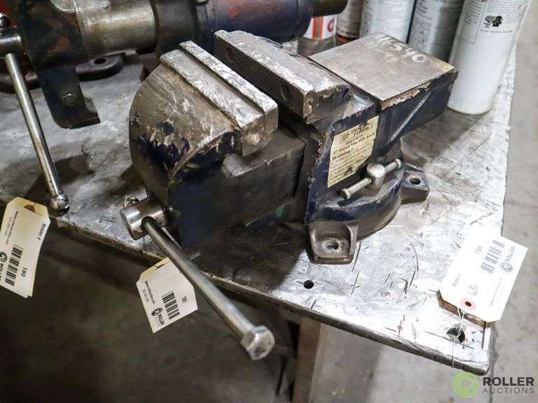 Central Forge 5 Bench Swivel Vise - Roller Auctions