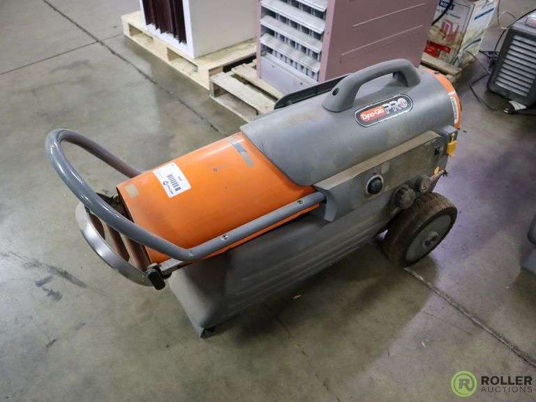 Dyna-Glo Pro RMC-KFA170TDGP Multi-Fuel Space Heater - Roller Auctions