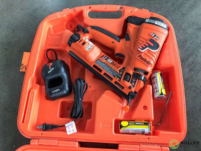 Paslode IM250A Li Angled Finish Nailer Roller Auctions