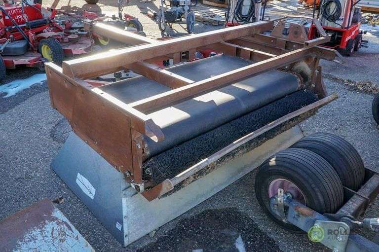 MeteRMatic II TowBehind Top Dresser Roller Auctions