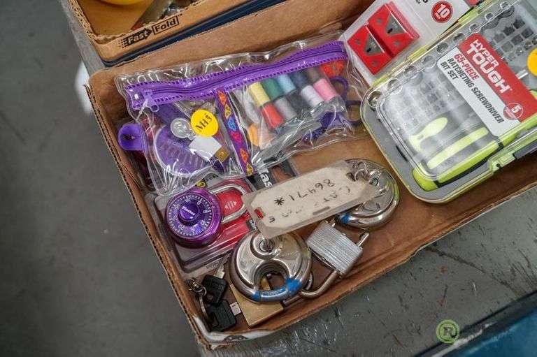 Hyper Tough 65Piece Ratcheting Screwdriver Set, Razor Blades, Gorilla