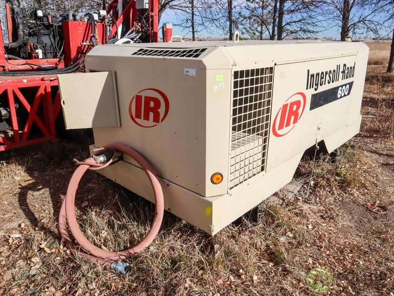 Ingersoll Rand 600 CFM Air Compressor, Cummins 6Cylinder Diesel, Hour