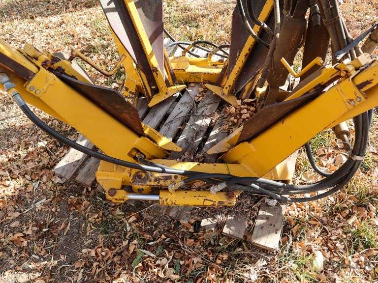 Vermeer Hydraulic 3Pt Tree Spade Attachment, 4Blade Roller Auctions