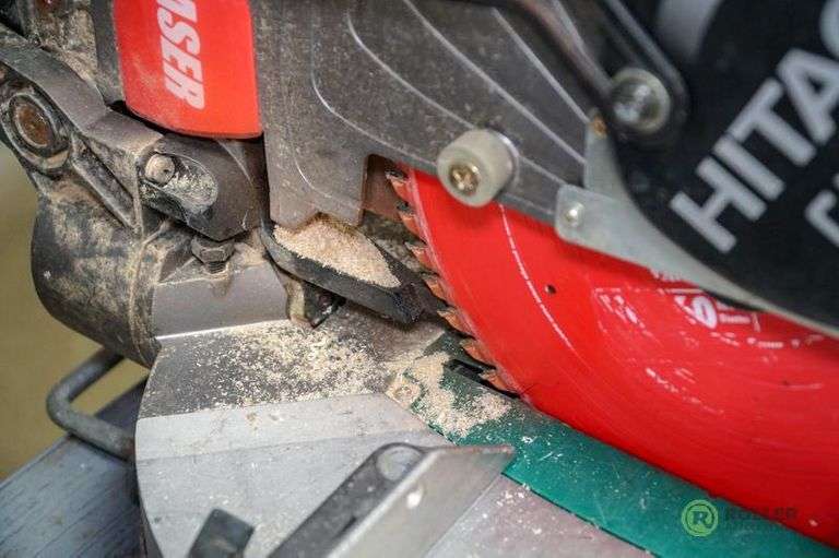 Hitachi C10FCH Miter Saw Roller Auctions