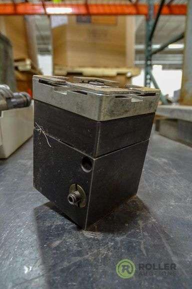 (5) System 3R Macro Mini Block Chucks - Roller Auctions