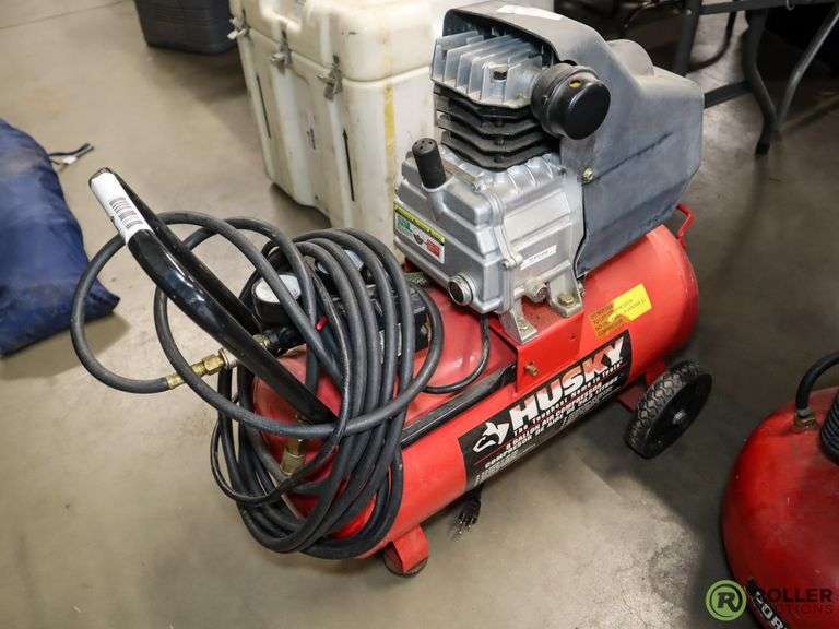 Husky TA2530B Horizontal Air Compressor, 8Gallon, Electric Roller