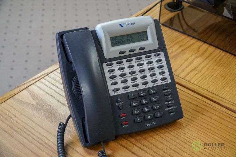 11 Comdial Edge 120 Telephones With 1 Comdial DX120KS4 System 