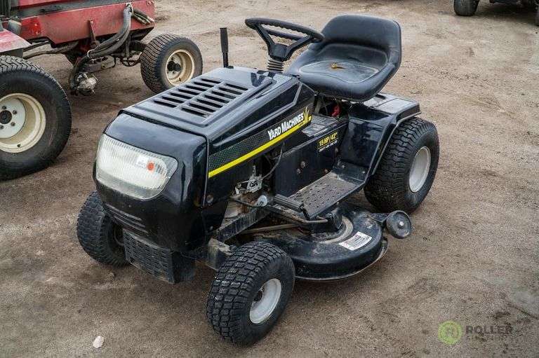MTD/Yard Machine Garden Tractor, 15HP, 42in Deck Mower, Gas Engine