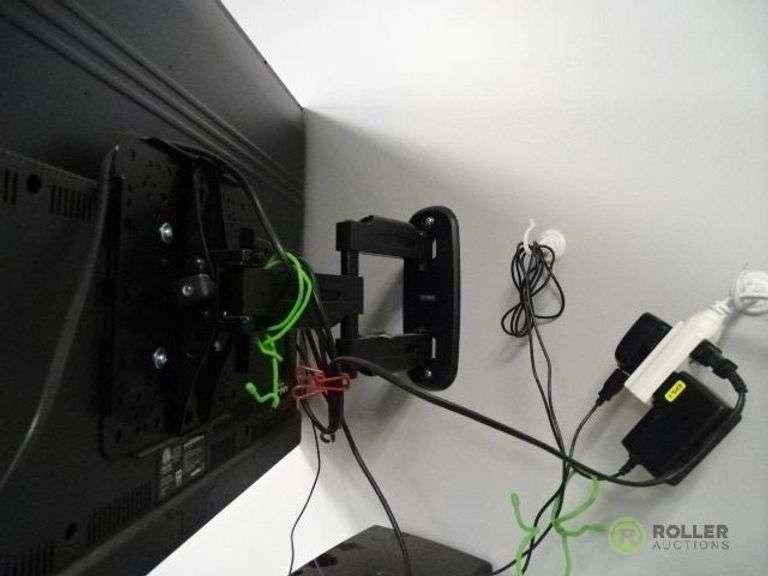 TCL 43S303 43in Flat Screen Roku TV, Remote, Wall Mount and Flat