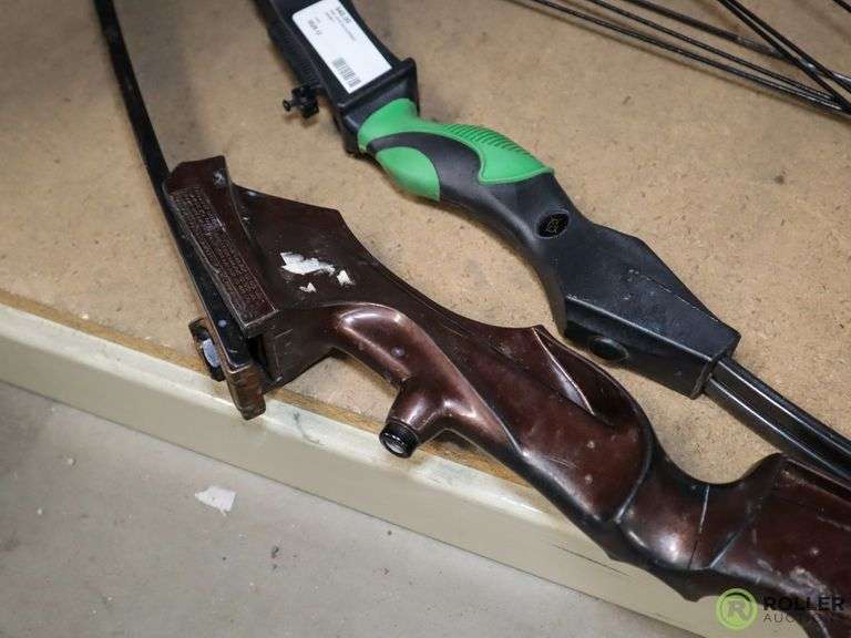 Banshee Quad and Indian Stalker Compound Bows Roller Auctions