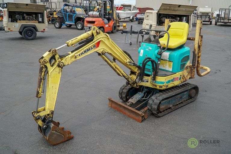 Yanmar B083 Mini Excavator, 2Cylinder Diesel, 12in Bucket, 30in
