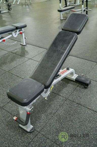 Star Trac B7506 Instinct Multi Adjust Bench 5 Position Back Rest Rear Casters With Adjustable 