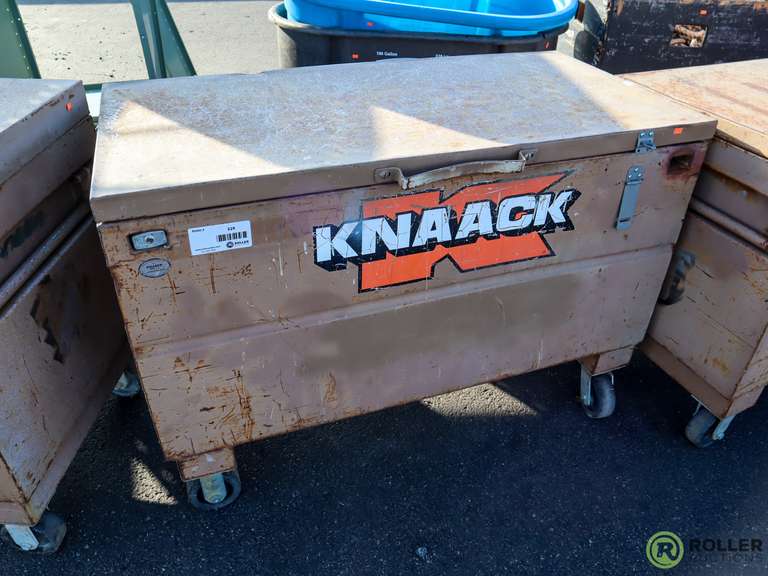 Knaack 4824 Gang Box on Casters Roller Auctions