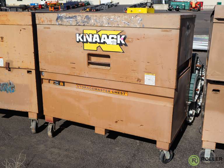 Knaack 89 Storagemaster Chest Gang Box on Casters Roller Auctions