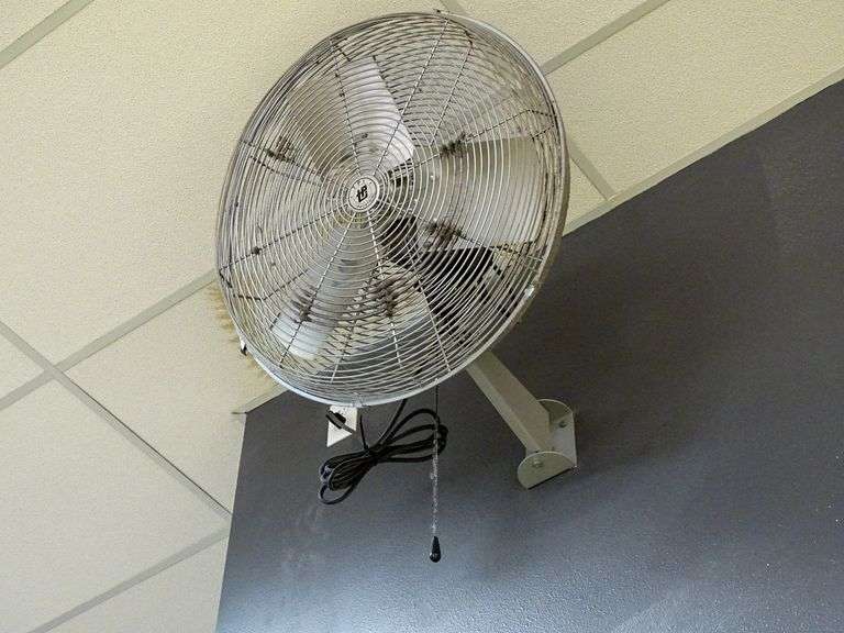 (4) TPI Industrial Wall / Ceiling Mount Fans Roller Auctions