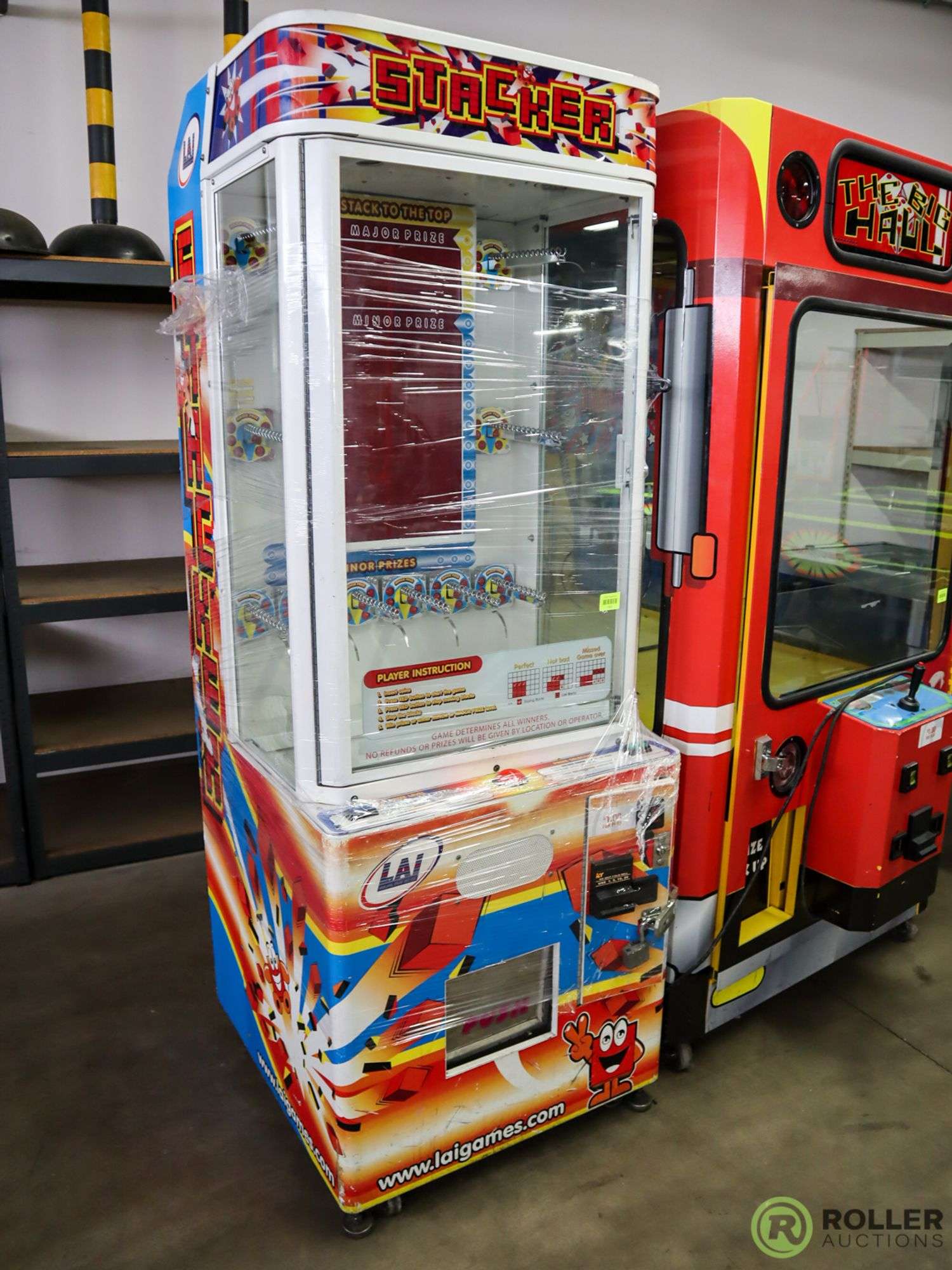 Lai Games Stacker Prize Redemption Arcade Game - Roller Auctions