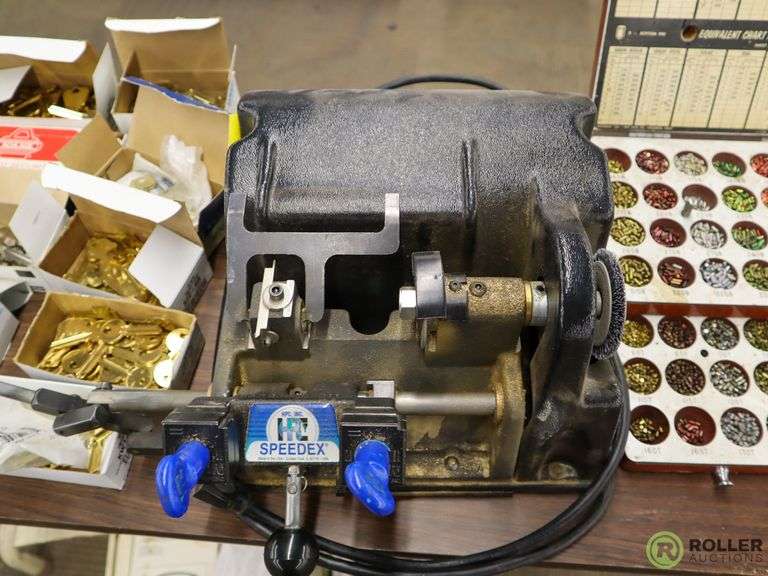 HPC Speedex Key Machine, Keys, Door Locks, Pins and (2) Strap Kits