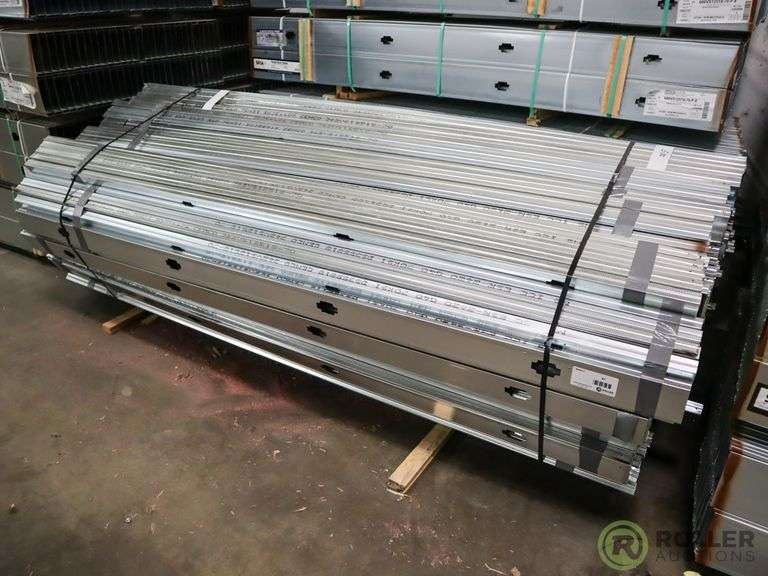 Bundle Of Cemco Viper Studs Assorted Sizes Roller Auctions