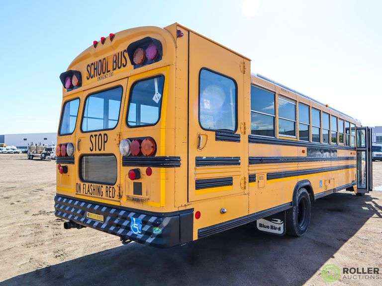2004 International 3800 2WD 60Passenger School Bus Roller Auctions