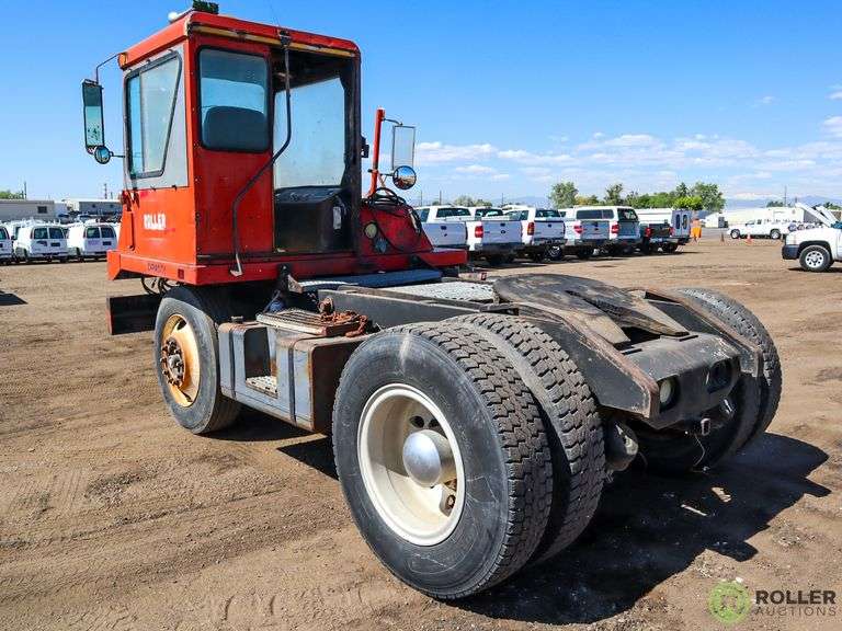 Capacity Trailer Jockey Yard Hostler, Diesel, Automatic, Dually