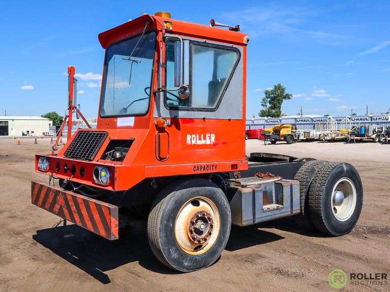 Capacity Trailer Jockey Yard Hostler, Diesel, Automatic, Dually