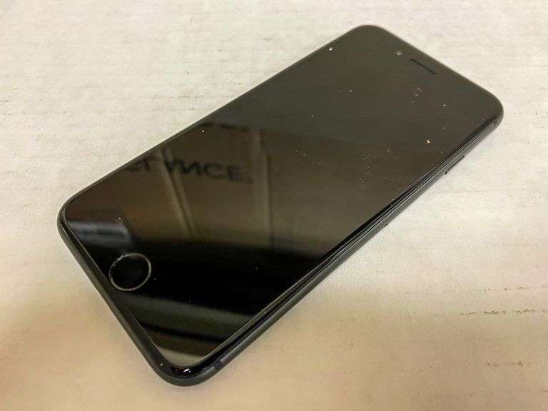 Apple iPhone 8, No Sim Card, Verizon Roller Auctions