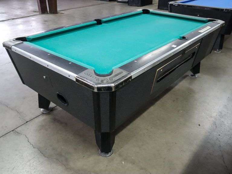 Valley Black Cat 7' Pool Table, Covered (Ball Gate and Ball Door