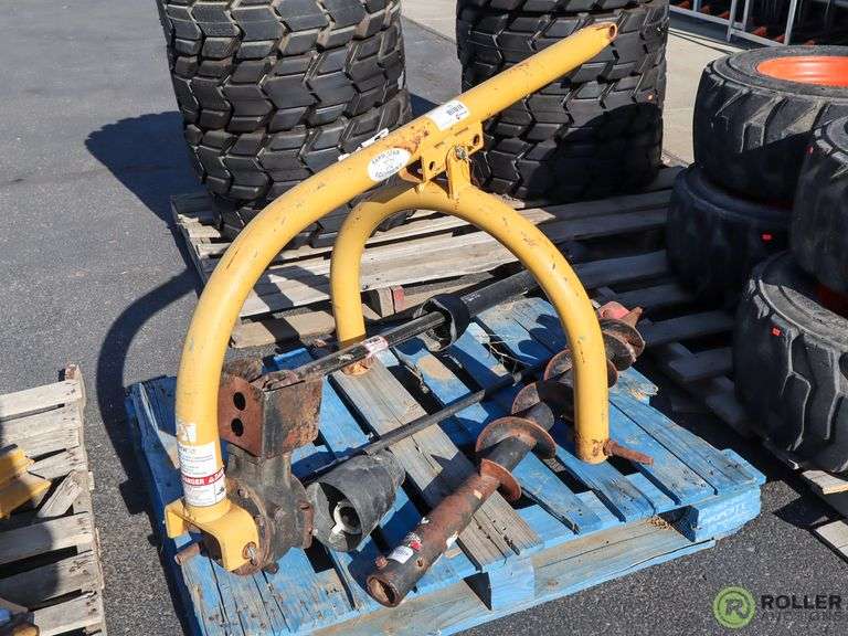 Farm Star Equipment Post Hole Digger Attachment, 3Pt, PTO Roller