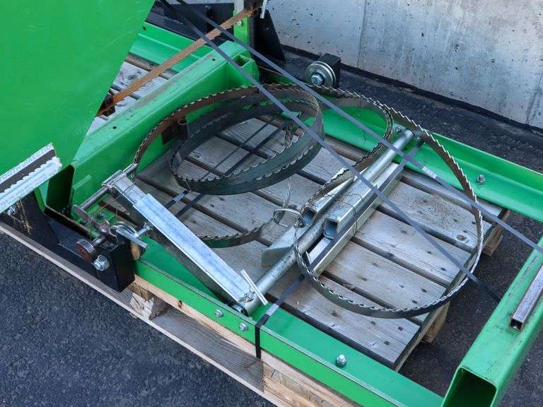 Central Machinery 62366 20in Max Sawmill with 301CC Gas Engine Roller