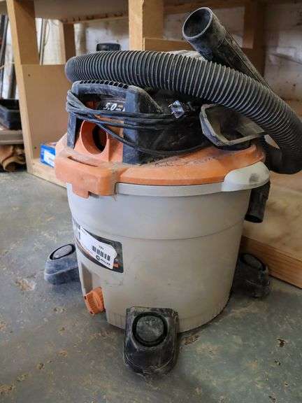 remove wax from baseboards