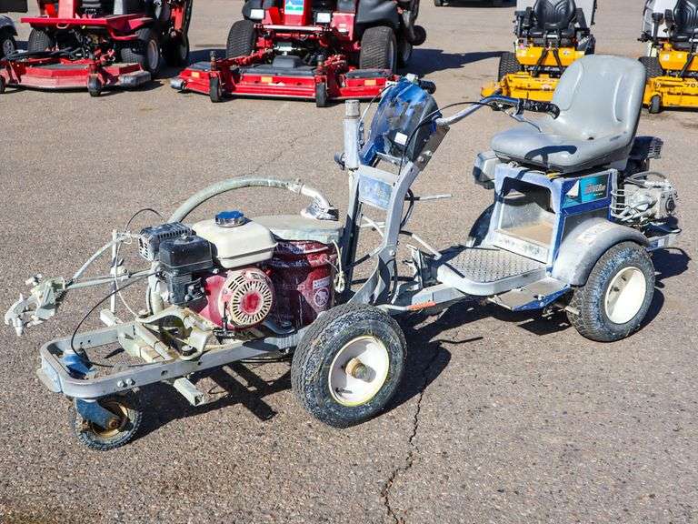 Graco Line Lazer IV 5900 Line Striper, Gas Engine, with 2015 Line